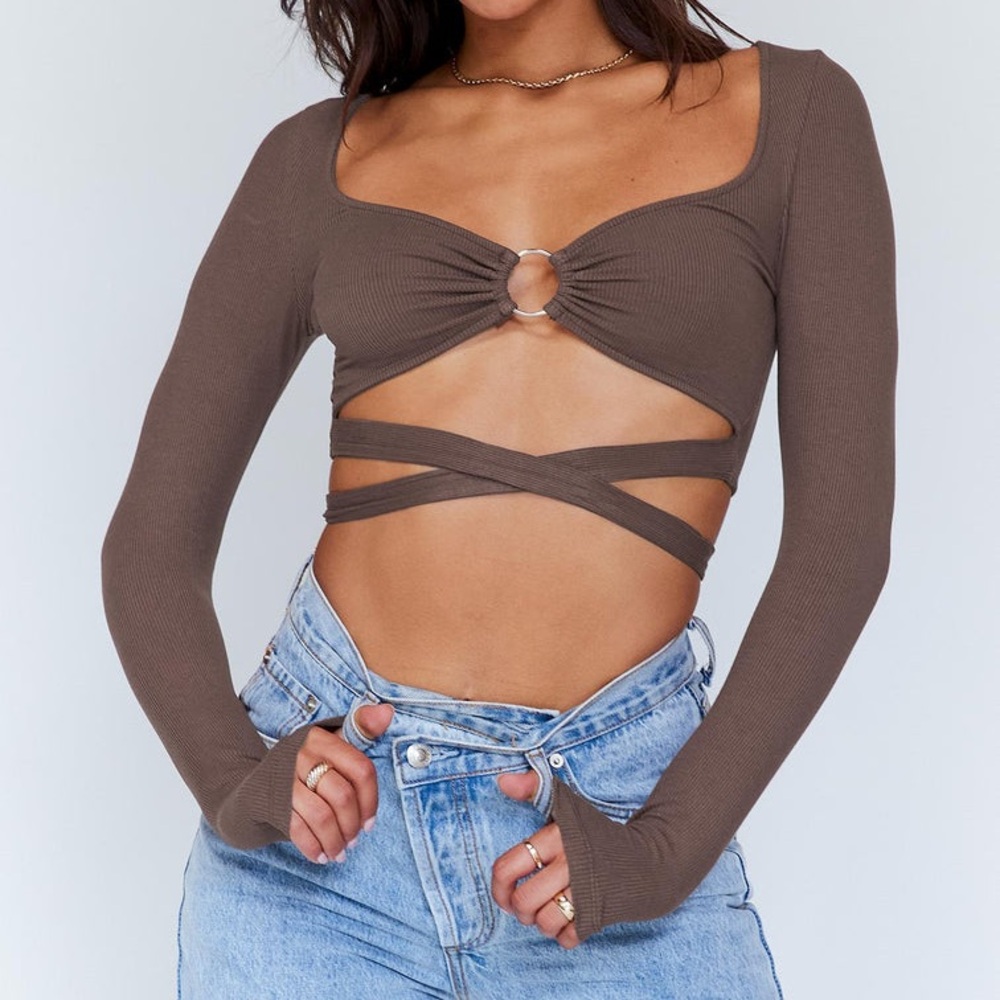 PRINCESS POLLY LONG SLEEVE BROWN CROP